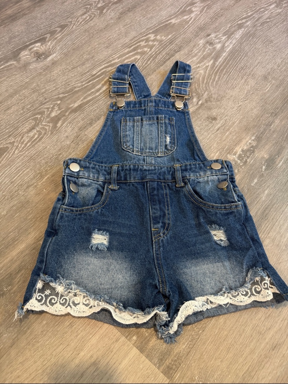 Girls denim overall shorts